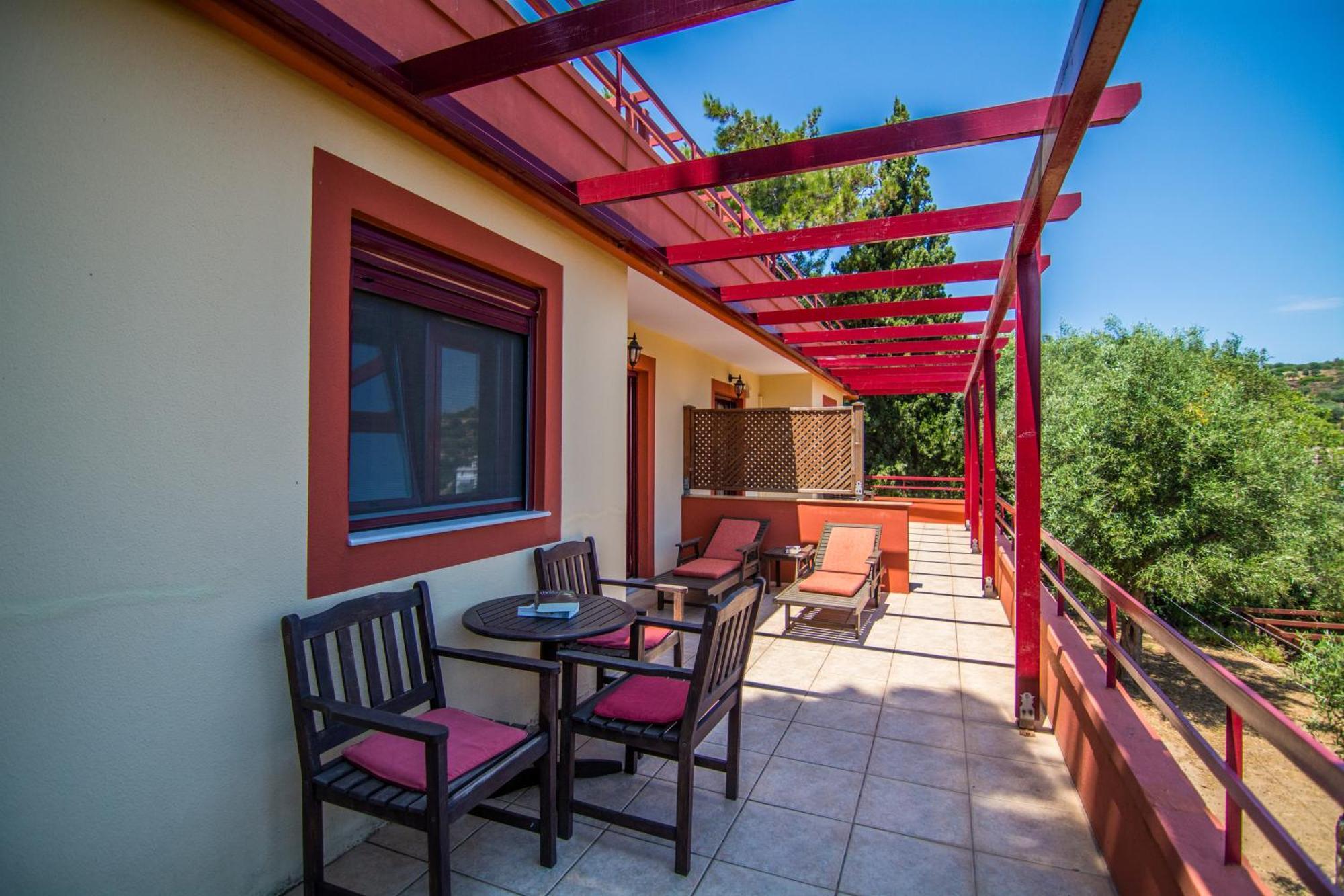 Aeriko Benovias Rooms & Apartments Карфас Экстерьер фото