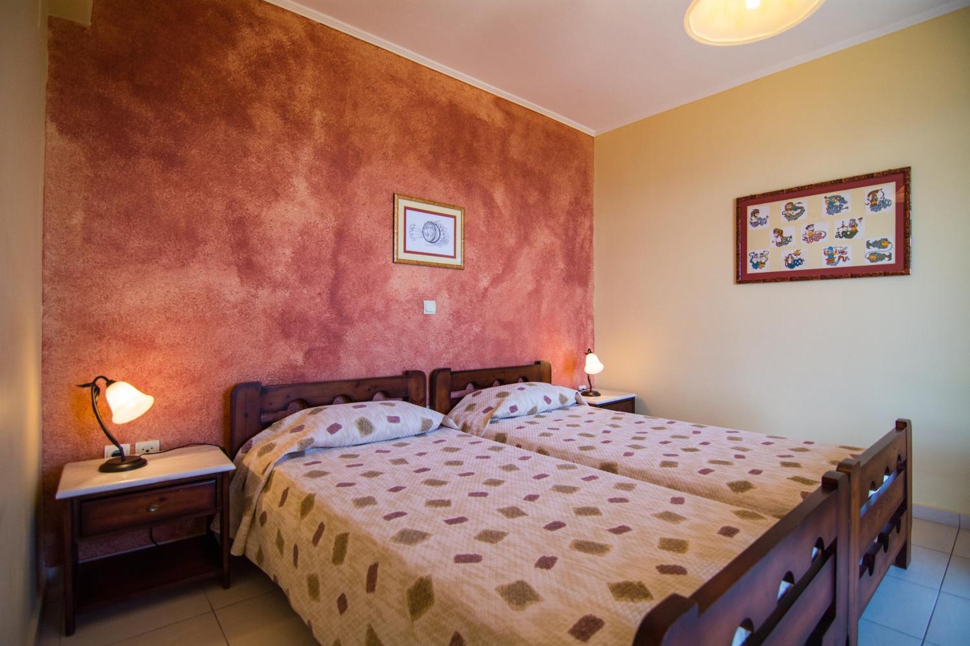 Aeriko Benovias Rooms & Apartments Карфас Экстерьер фото